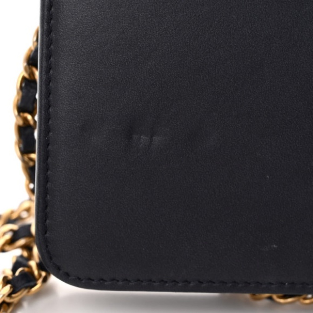 CHANEL Blue and Gold Quilted Crossbody Bag - Picture 4 of 9